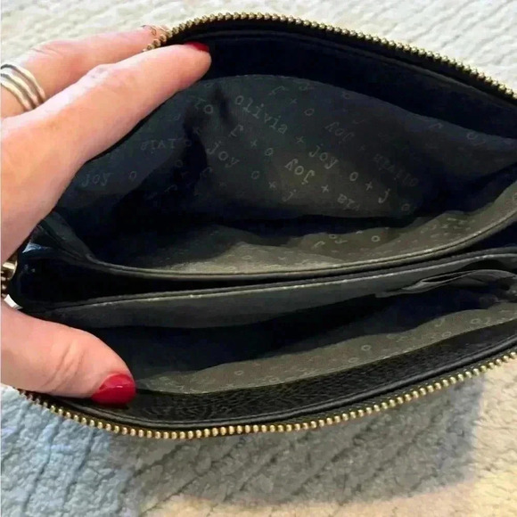 Olivia & joy black pebbled wallet clutch - Picture 8 of 9